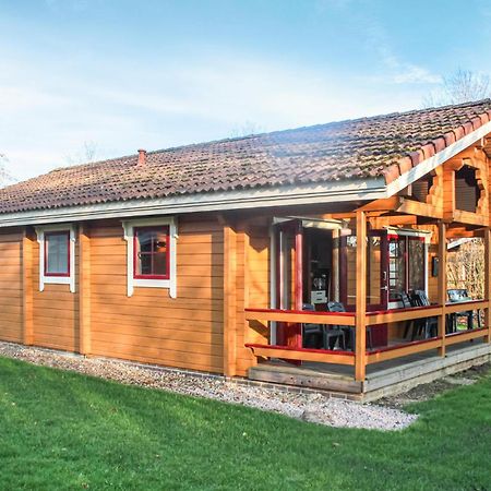 Awesome Home In Gramsbergen With Kitchen Exterior foto